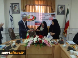 آغاز رسمی بیست و سومین المپیاد ورزشی دانشگاه فرهنگیان با تقدیم تفاهم نامه میان معاونت دانشجویی و مدیر استانی دانشگاه فرهنگیان استان مرکزی 3