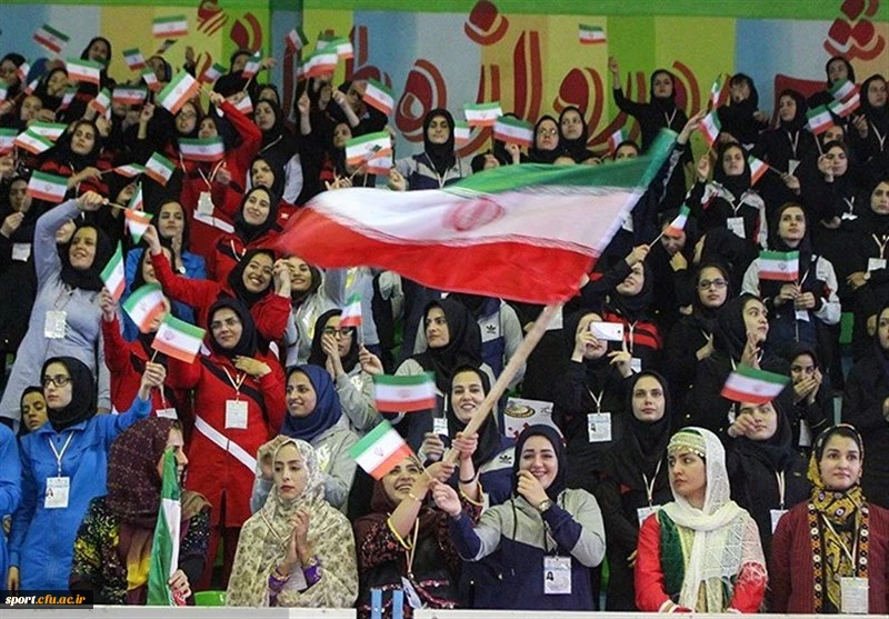 مشعل بخش دختران بیست و سومین المپیاد ورزشی دانشجومعلمان دانشگاه فرهنگیان امروز ۲۱ مرداد ماه خاموش شد.  2